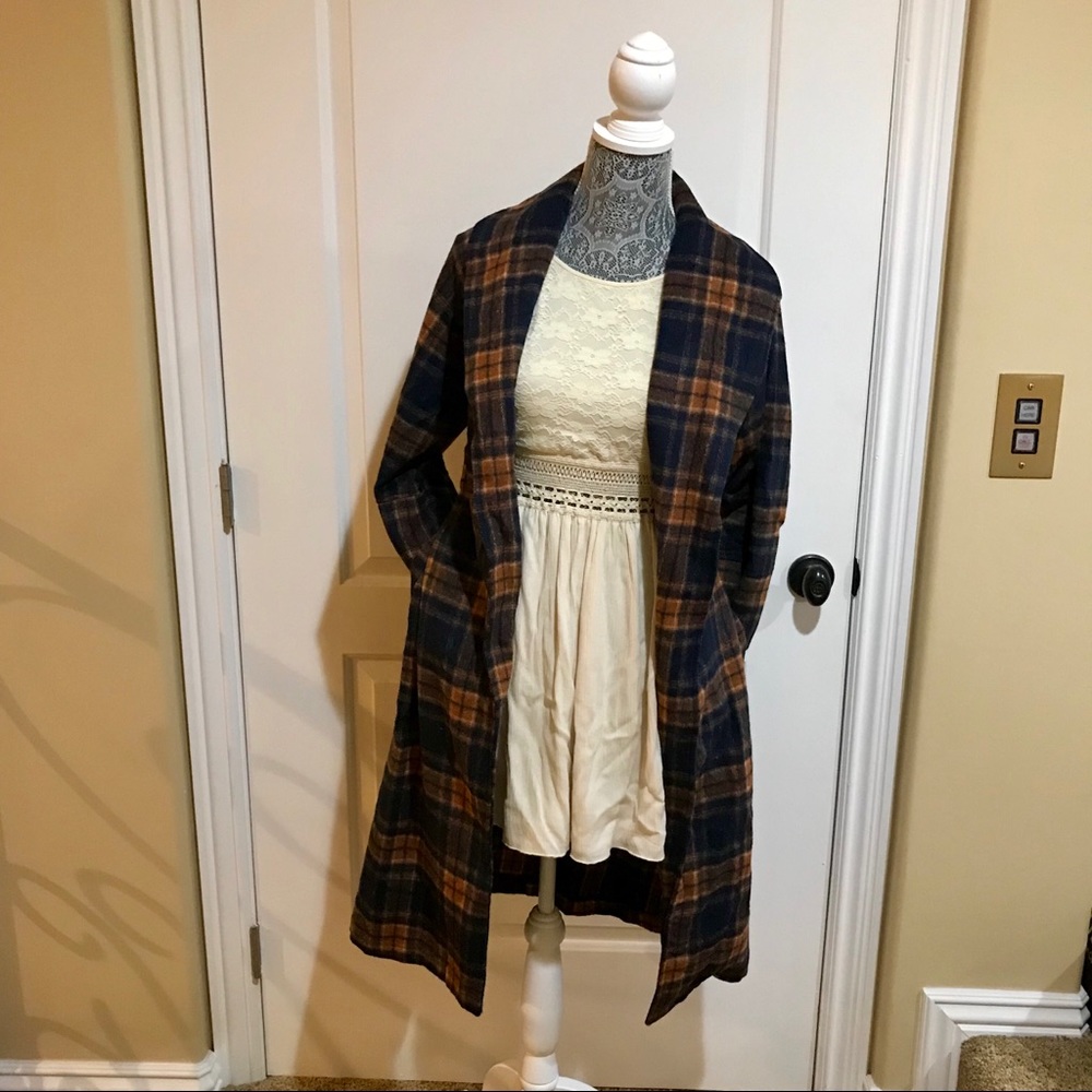 Long coat - Picture 2 of 7